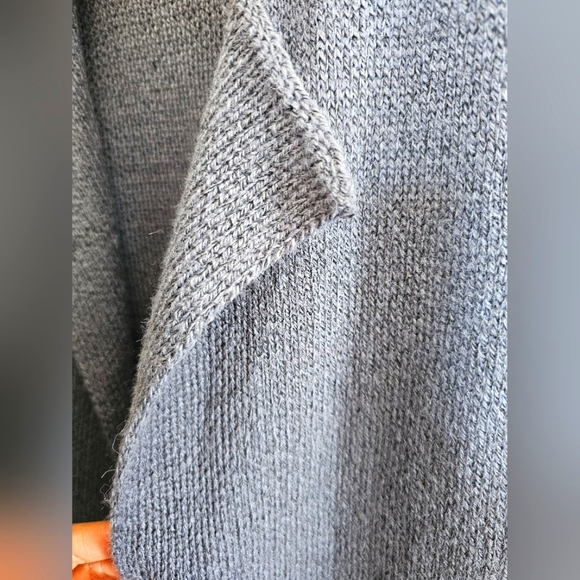 Active USA Women's Long Dusty Blue Sweater Vest - Picture 4 of 7